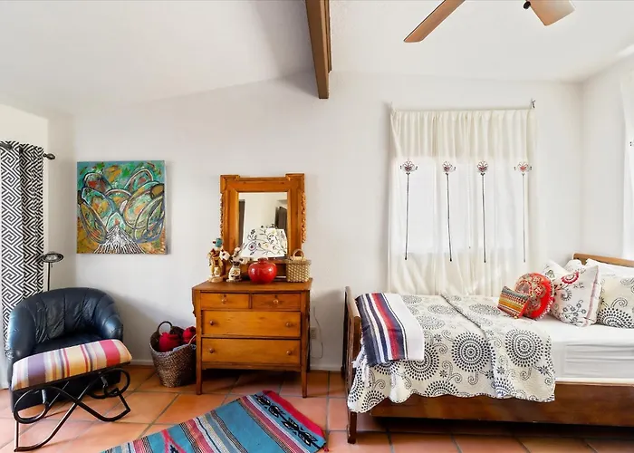 Luxury In Desert With 360 Views & Sunsets With Family Сasa de vacaciones *