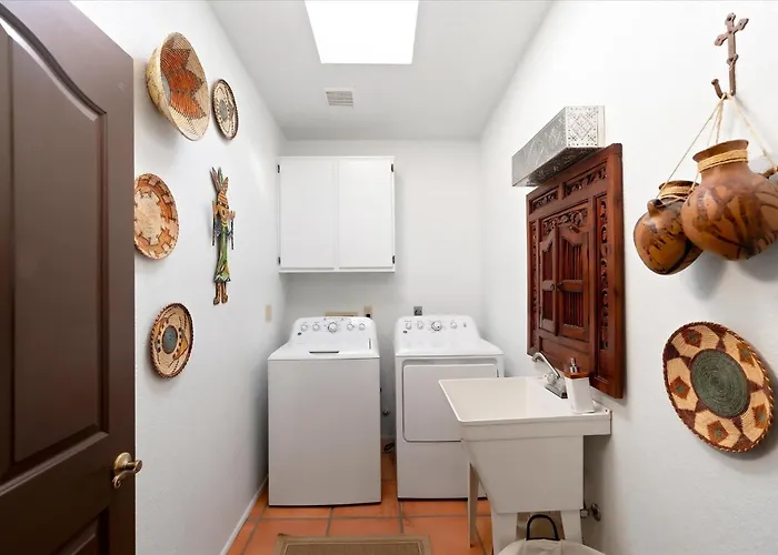 Luxury In Desert With 360 Views & Sunsets With Family Sedona